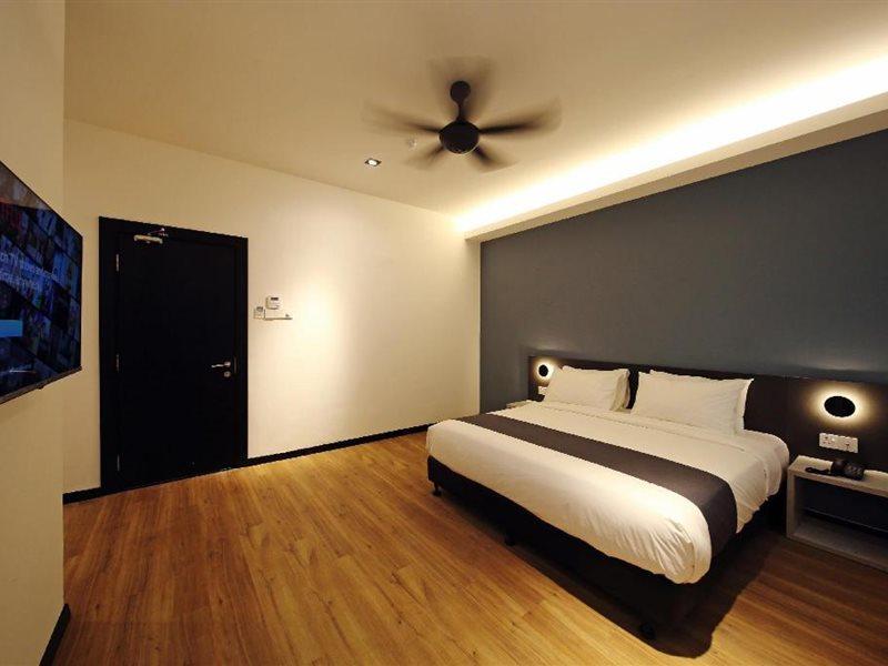 อารีน่า บูทิก โฮเทล กัวลา ตรังกานู Hotel กัวลาตรังกานู ภายนอก รูปภาพ