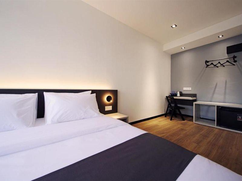 อารีน่า บูทิก โฮเทล กัวลา ตรังกานู Hotel กัวลาตรังกานู ภายนอก รูปภาพ
