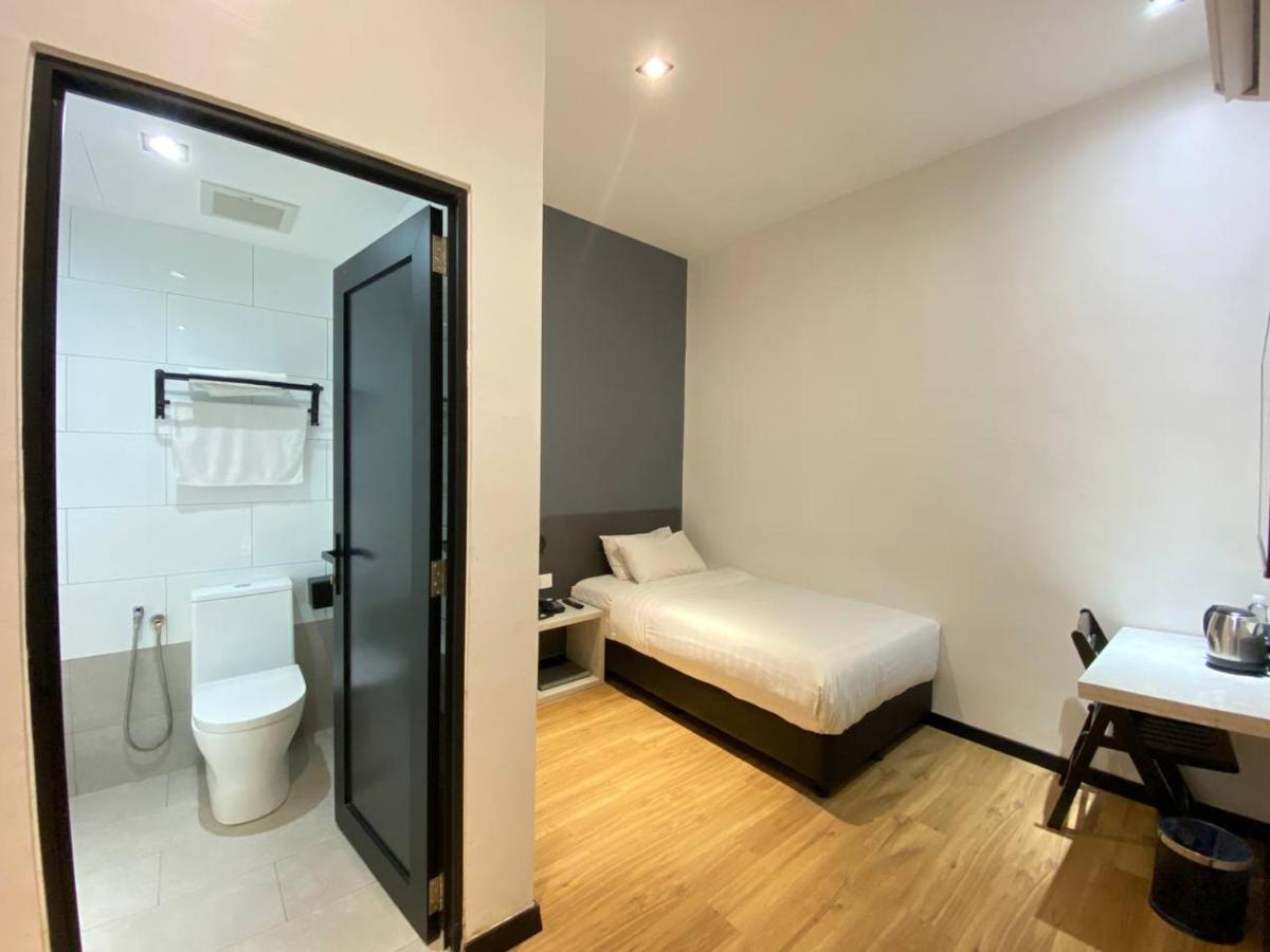 อารีน่า บูทิก โฮเทล กัวลา ตรังกานู Hotel กัวลาตรังกานู ภายนอก รูปภาพ